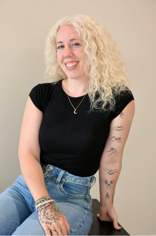 CAROLINE LOIELLO PROFESSEURE